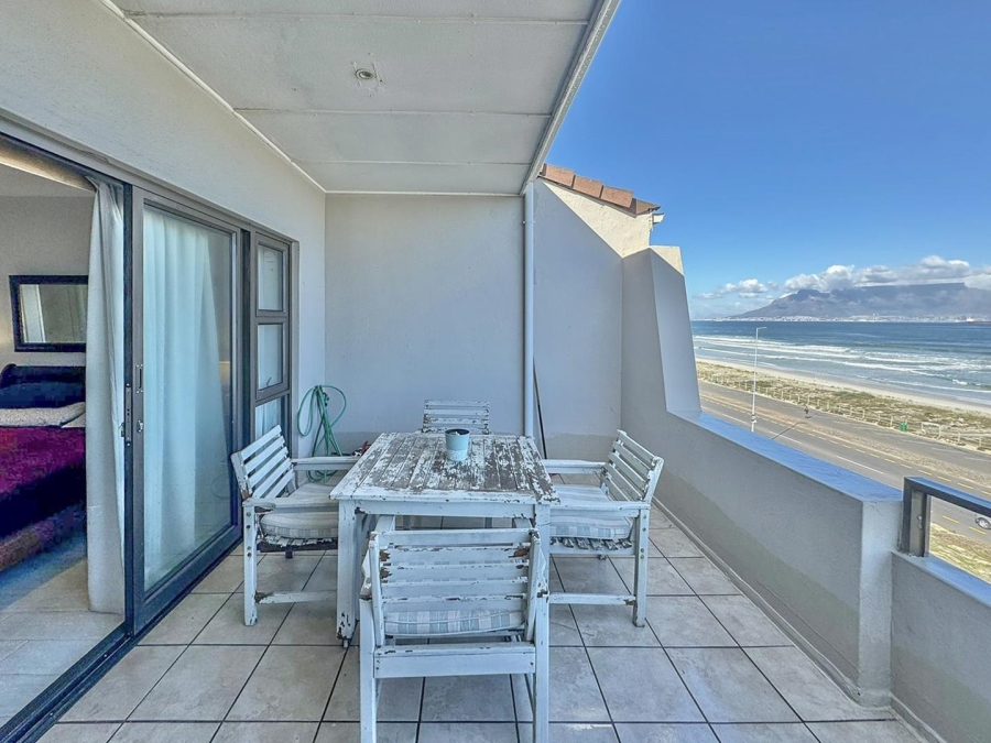 2 Bedroom Property for Sale in Table View Western Cape